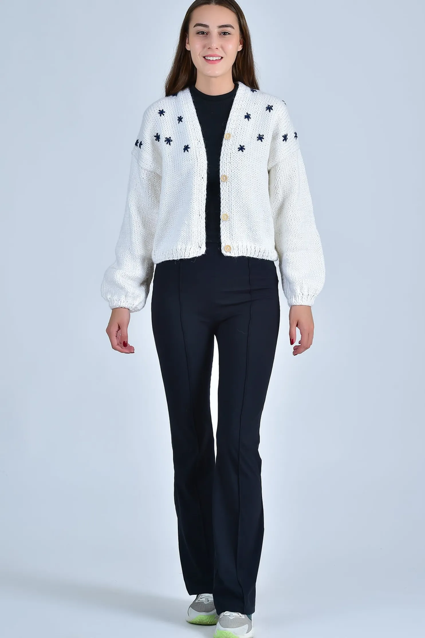 sister_bloom_navy_floral__1.webp Fanm Mon SISTER BLOOM NAVY FLORAL Button Front Cardigan