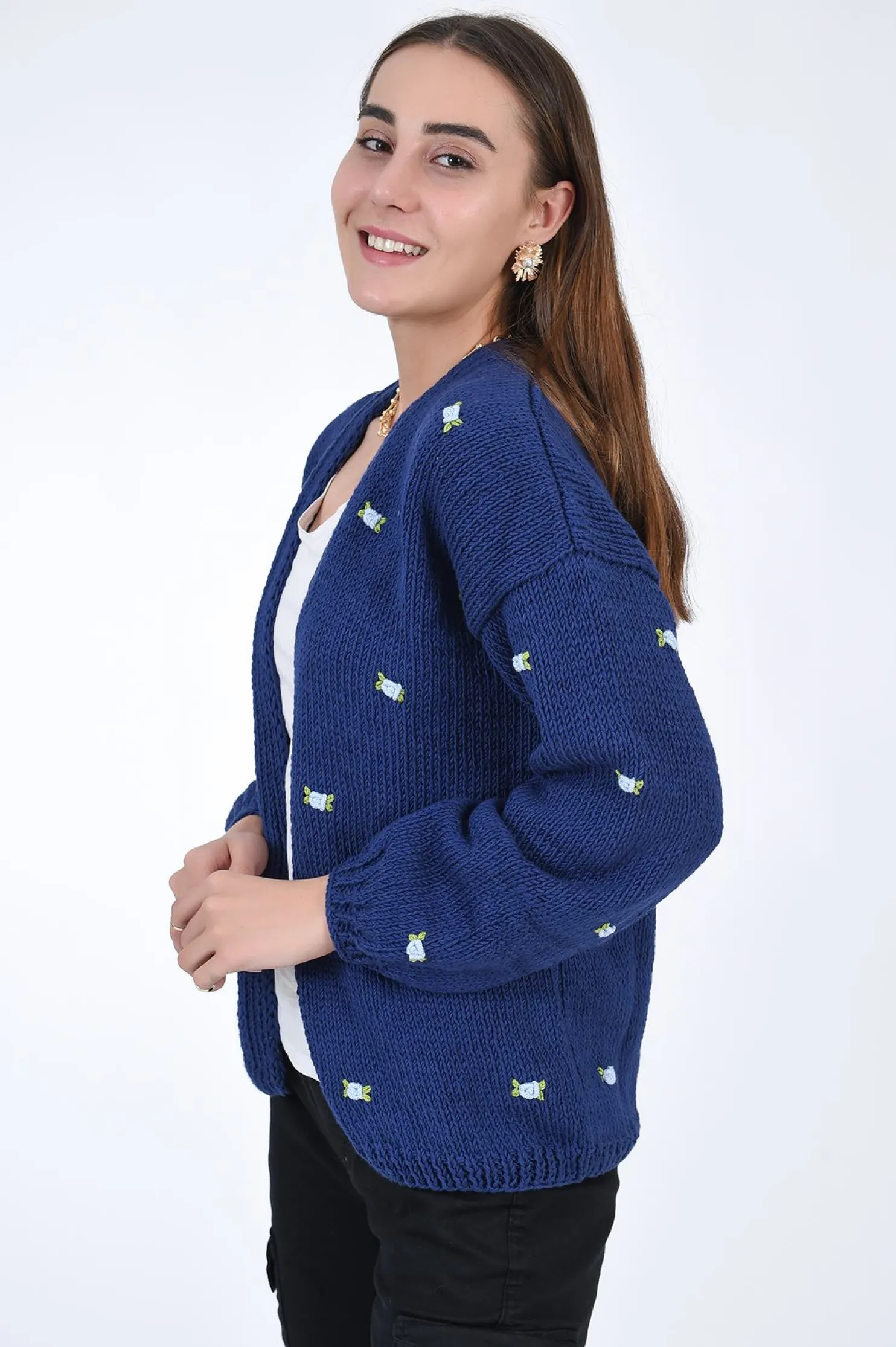 winter_bloom_blue_rose_co_2.webp Fanm Mon WINTER BLOOM BLUE ROSE Cotton Cardigan